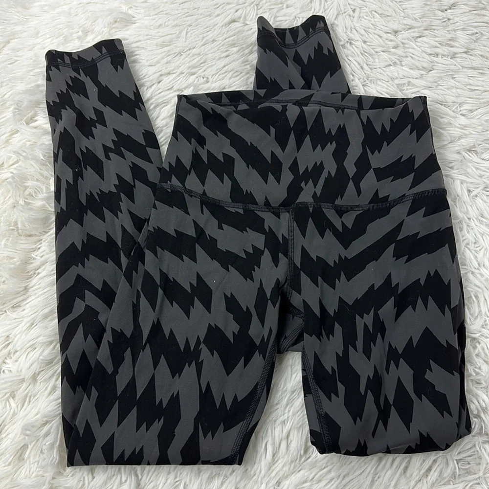 Lululemon Wunder Train High-Rise Tight 25